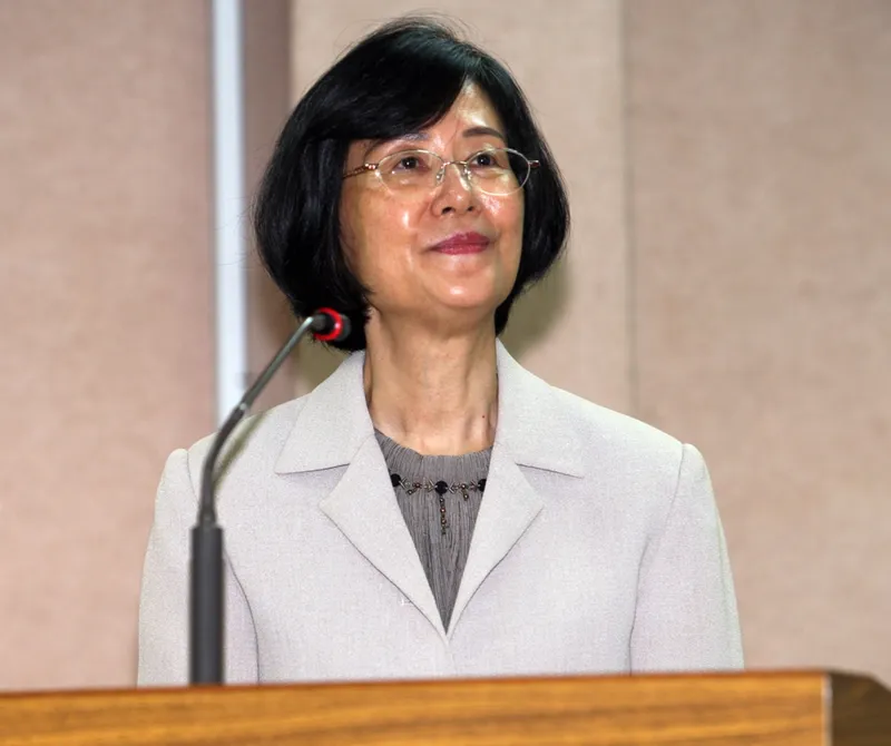 Luo Ying-shay: A Minister of Justice Who Stood Her Ground